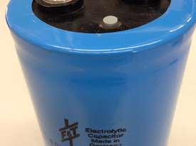 F&T Electrolytic Capacitor - picture0' - Click to enlarge