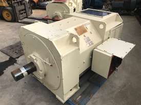 375 kw 500 hp 522 rpm Toshiba DC electric motor - picture0' - Click to enlarge