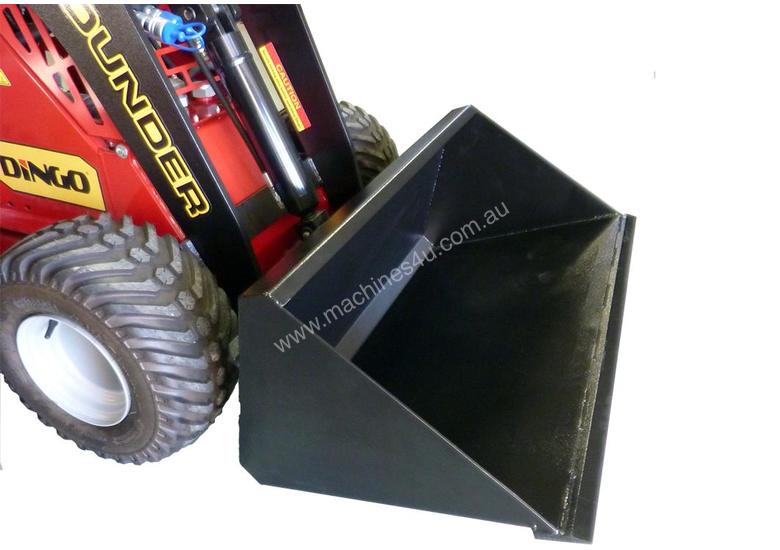 caption NEW DINGO MINI LOADER GP BUCKET