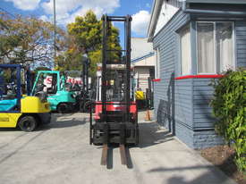 Komatsu 1.5 ton Cheap Used Forklift - picture1' - Click to enlarge