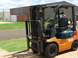 Toyota Forklift - Low Kilometres, - picture0' - Click to enlarge