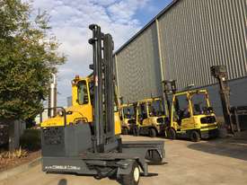 4T Multi-directional Forklift - picture1' - Click to enlarge