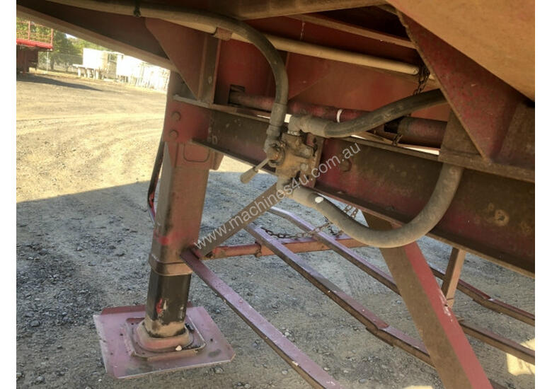 caption Moore Semi Tipper Trailer