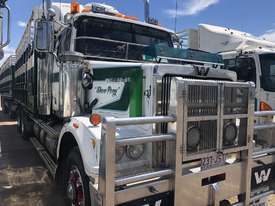 2006 Western Star 4864 Rigid Cattle Truck - picture0' - Click to enlarge