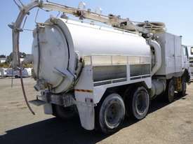 Mercedes 2822 Vacuum Jetting Combination Truck - picture0' - Click to enlarge