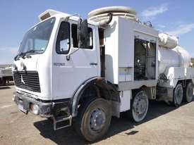 Mercedes 2822 Vacuum Jetting Combination Truck - picture2' - Click to enlarge