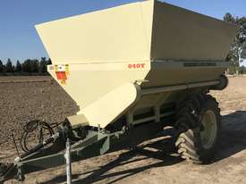 MARSHALL 840T MANURE/FERTILIZER SPREADER - picture0' - Click to enlarge