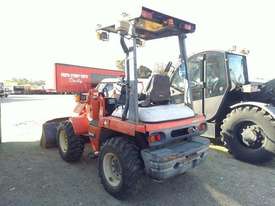 Kubota R420 - picture1' - Click to enlarge