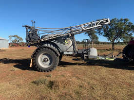 Stoll S4 Boom Spray Sprayer - picture1' - Click to enlarge