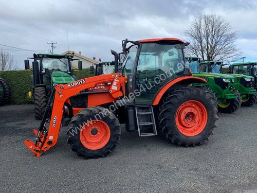 Kubota M110GX 4WD Tractor