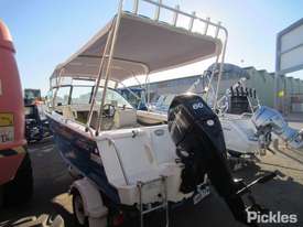 2008 Brooker 485 Bay Chaser - picture2' - Click to enlarge