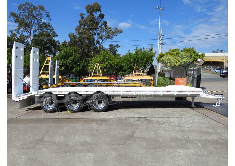 caption Tri Axle Tag Trailer Up to 28 Ton ATM ATTTAG