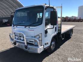 2013 Isuzu NPR 200 MWB Tradepack - picture2' - Click to enlarge