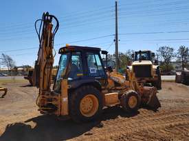 2005 Case 580 Super M 4WD Backhoe *CONDITIONS APPLY* - picture1' - Click to enlarge