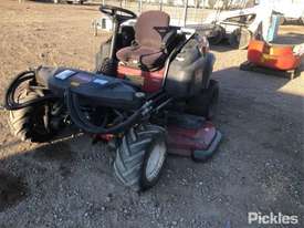 Toro Groundsmaster 360 - picture1' - Click to enlarge