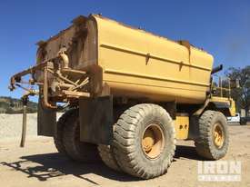 1989 Cat 773B 38,000 Litre Water Truck - picture2' - Click to enlarge