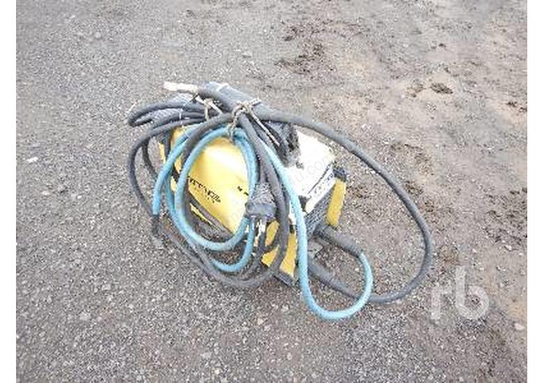 caption UNIMIG ARCLITE 160 Welder