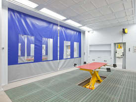 European Designed Infra Red Spray Booth - picture0' - Click to enlarge