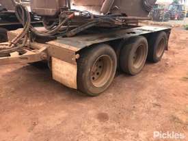 2013 Kennedy Tri Axle Dolly - picture1' - Click to enlarge