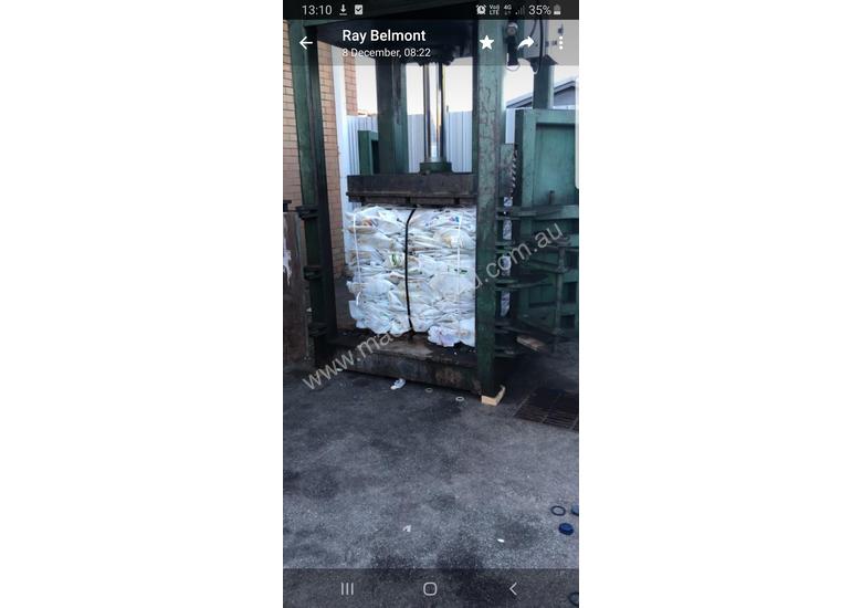 caption 100 tonne vertical 4 door press machine single cylinder