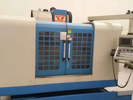 used machining centre - picture0' - Click to enlarge