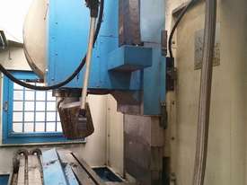 used machining centre - picture1' - Click to enlarge