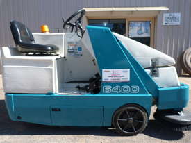 TENNANT 6400 LPG SWEEPER - picture0' - Click to enlarge