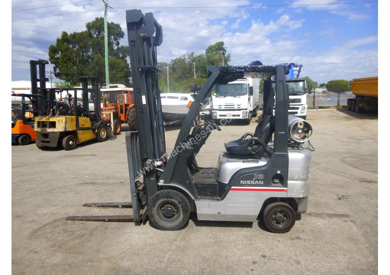 caption Circa 2007 Nissan L01A18U 1.8 Tonne LPG Forklift