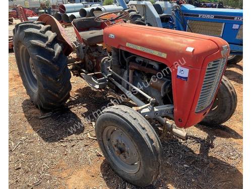 Massey Ferguson 35 4 x 2 Tractor, 282 Hrs