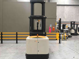 Crown SP3400 Stock Picker Forklift - picture2' - Click to enlarge