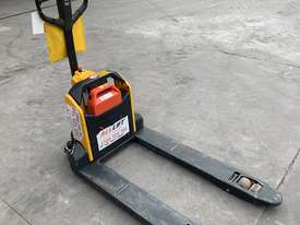 Brand new Liugong lithium battery, 2T electric pallet jack - picture1' - Click to enlarge