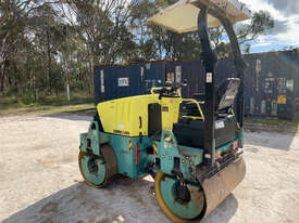 Ammann AV40 Vibrating Roller Roller/Compacting - picture0' - Click to enlarge