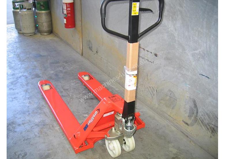 caption Hydraulic Hand Pallet Truck ' 2.5t capacity'