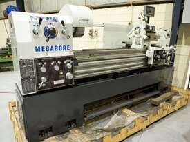 LATHE 560 SWING X 1600 MM BETWEEN CENTERS - picture0' - Click to enlarge