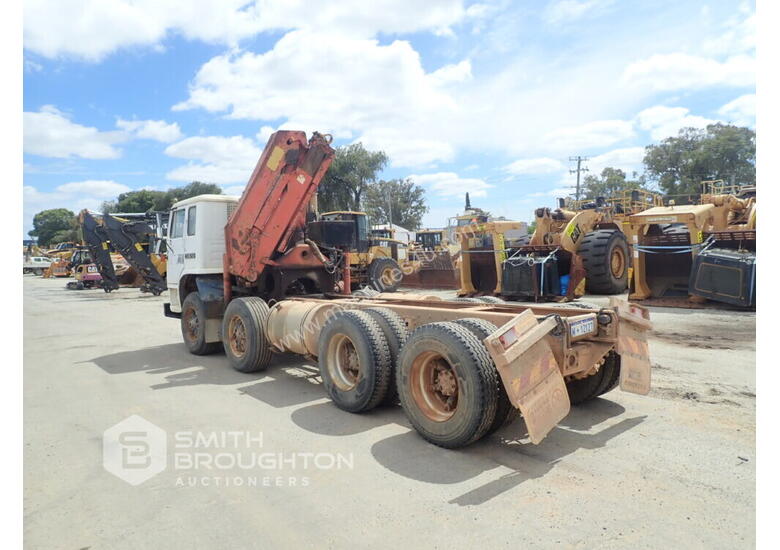 caption 1991 INTERNATIONAL T2670 8X4 CAB CHASSIS CRANE TRUCK