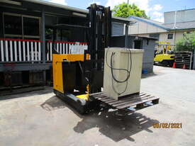Emeise 1.6 ton Ride-On Reach Truck - picture0' - Click to enlarge