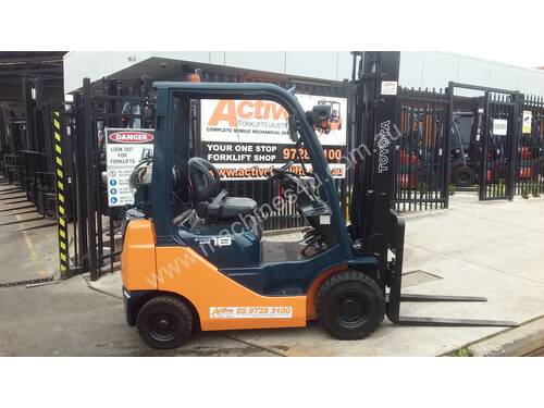 2013 model Toyota 8fg18 Forklift for sale- 3.7m lift 1.8 ton solid tyres runs like new