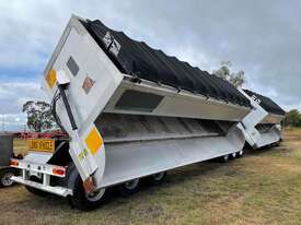MAXITRANS HXW ST3 tri axle side tipper comdination - picture0' - Click to enlarge
