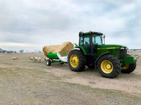 Chainless TX205  Bale Feeder - picture1' - Click to enlarge