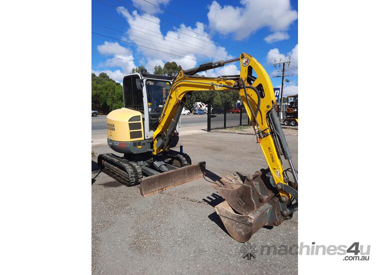 caption 3.8t Excavator Wacker Neuson with VDS