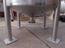 Stainless Steel Mixing - Capacity 4,000 Lt. - picture2' - Click to enlarge