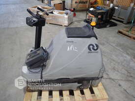 SURESWEEP STR1000 RIDE ON FLOOR SWEEPER - picture0' - Click to enlarge