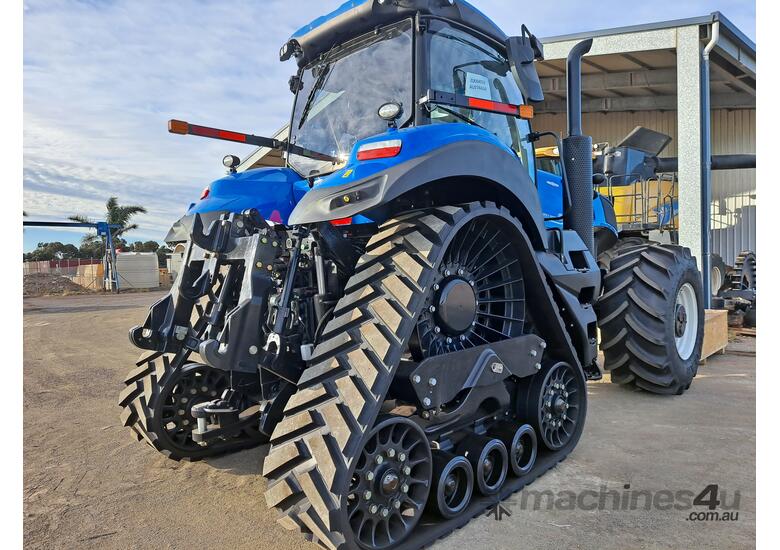 caption 2021 New Holland T8.410 SmartTrax CVT