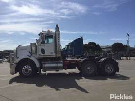 2011 Western Star 4800FX Constellation - picture1' - Click to enlarge