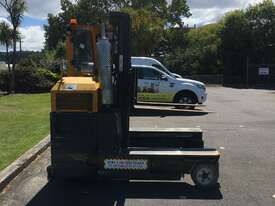 3.0T LPG Multidirectional Forklifts - picture1' - Click to enlarge