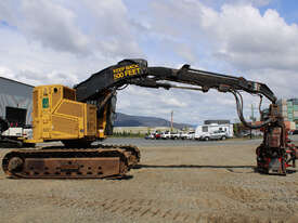 Used 2005 Tigercat 822 Harvester - picture0' - Click to enlarge