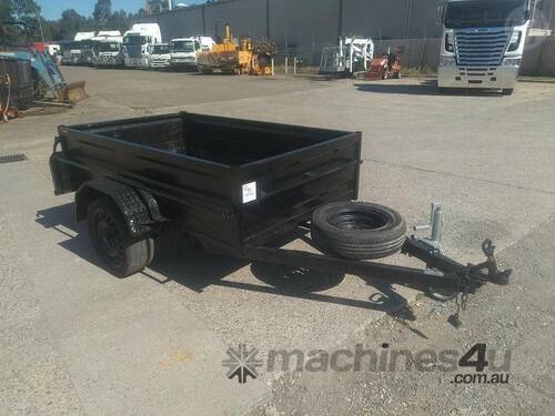 B&M Trailers 