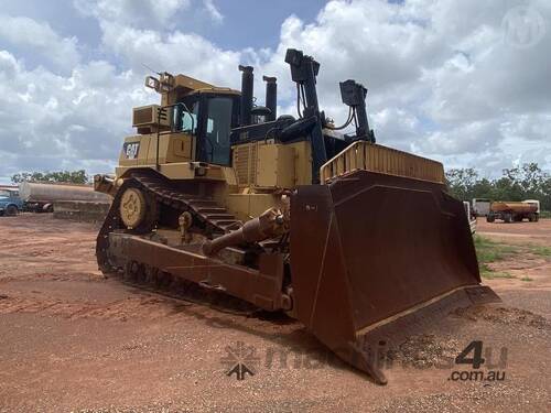 Caterpillar D10T