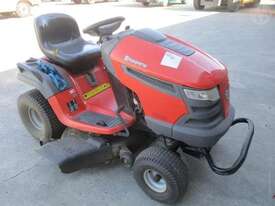 Husqvarna YTH2042 - picture0' - Click to enlarge