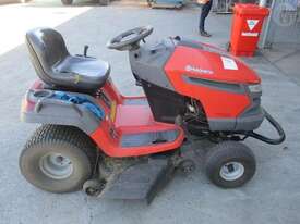 Husqvarna YTH2042 - picture0' - Click to enlarge